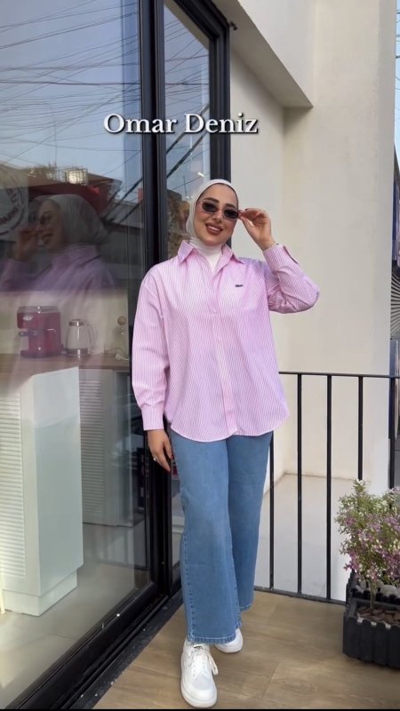 قميص lacoste مخطط