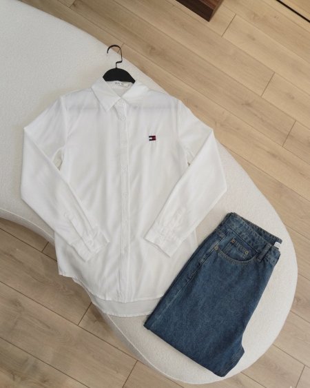 قميص TOMMY