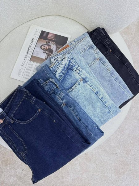 بنطلون جينز